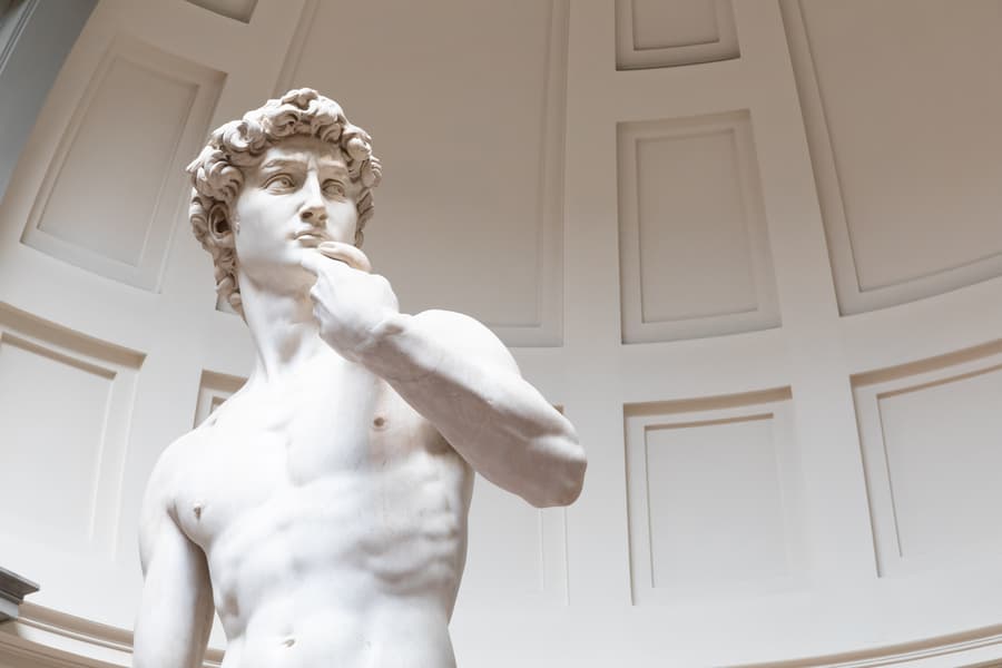 Michelangelo e la sfida del David: la nascita di un capolavoro